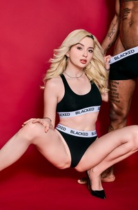 Lexi Lore Showcases Her Stunning Body And Stockings On Dayskis Throne Of Pleasure