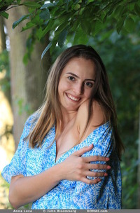 Anna Love Pretty Young Lady With Sexy Body