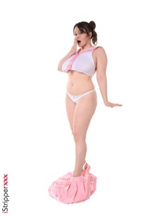 Peachy Alice Shows Off Her Kawaii Schoolgirl Style In High Heels And Miniskirts