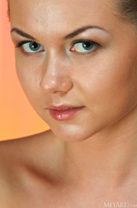 Andere A Exposing Her Gorgeous Breasts And Shaved Pussy