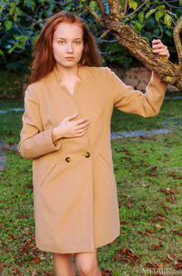 Lola Jolie Ensuring You Appreciate Every Detail Of Her Lovely Small Breasts