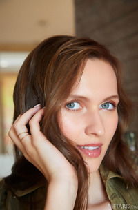 Stacy Cruz Dressed In A Thigh-skimming Outfit That Hugs Her Voluptuous Figure