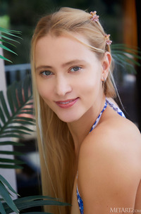 Ivi Rein Willowy Beauty Soon Decides Nude Sunbathing