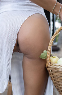 Simon The Raven-haired Honey Relaxes On The Terrace