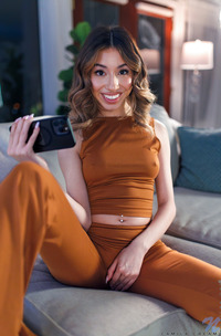 Camila Cream Slips Her Fingers Between The Folds Of Her Bare Twat