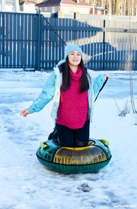 Amelia Ost Teases Outdoors In Snow Then Fingers Herself Raw Indoors