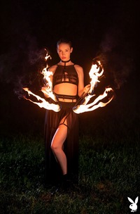 Elilith Noir Getting Naked And Likes Posing Nude The Most