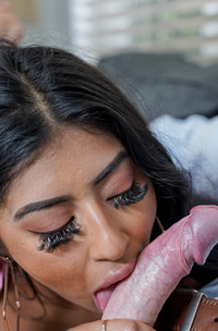 Binky Beaz Offers Extra Services With Her Wet Holes