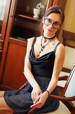 Alice Wonder Office Chic Look Like A Boss