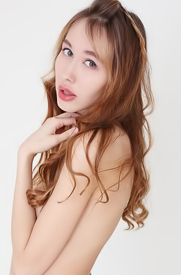 Casting Alice Bright