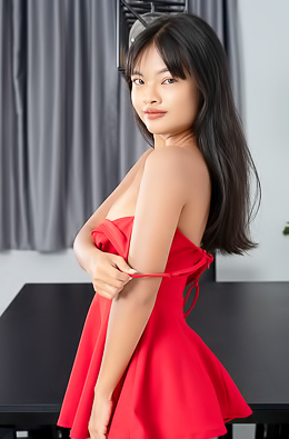 Lilly Narak Smiling Flirtatiously As She Invites You To Admire Her Lovely Body