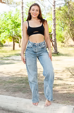 Cute Naked Girl Sumiko