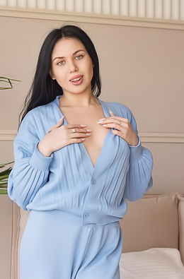 Hottest Brunette Teen Kris Si