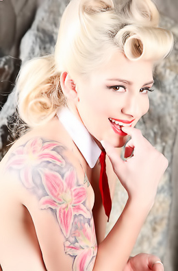 Busty Blonde September Carrino