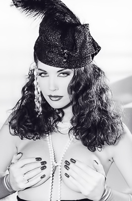 Seana Ryan Penthouse Vault Glamour Highlights Hollywood Hope In 1995
