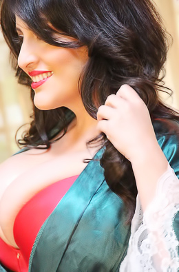 Antonella Kahllo Dares You to Touch Her Skin