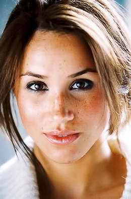 Meet Freckled Tv Star Meghan Markle