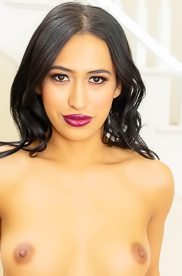 Edible Aubrey Enjoys The Taste Of Huge Cocks