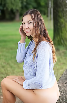 Busty Brunette Belove