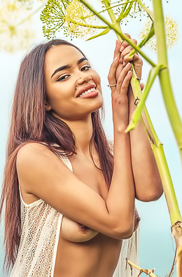 Isa Sweet In Visions