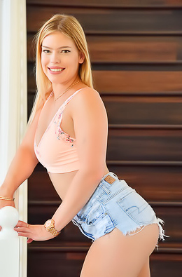 Leah In Sex On The Stairs