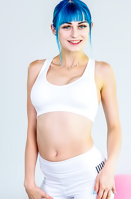 Jewelz Blu In Blue Hair, Deep Pussy