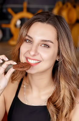 Lolli Spring Squeezing Her Sexy Ass Cheeks Amorously