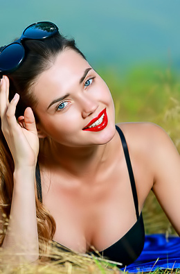 Georgia Breathtaking Beauty Showcases Her Flawless Figure In Lacy Black Lingerie