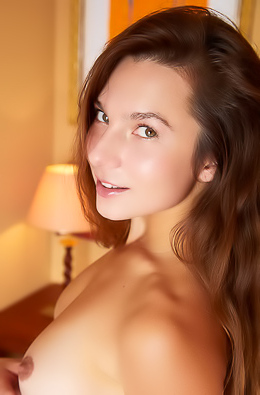 Belka Rolling Around On The Bed To Flaunt Her Curvaceous Booty