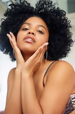 Selva Lapiedra Her Curvy Bubble Butt Gets The Appreciation It Deserves