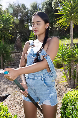 Liloo Enjoys Outdoor Water Play With A Seductive Sweep