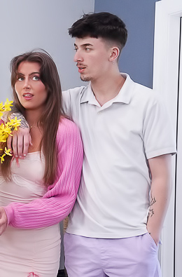 Selina Bentz moans as Harlows mouth tastes her pleasure