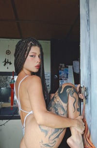 Lilith Baph Gives A Small Masturbation Session